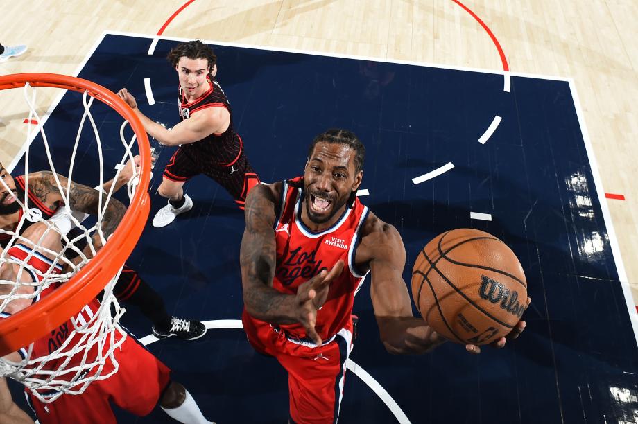 开云官网-NBA-伦纳德28分喜迎里程碑 快船主场轻取公牛